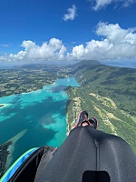 laure-parapente-aiguebelette.jpg