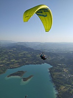 parapente-lac-aiguebelette.jpg